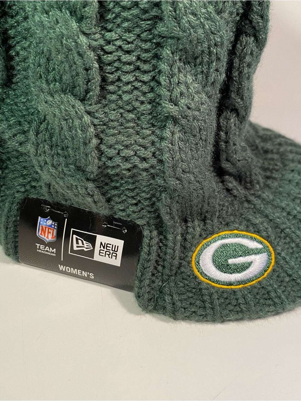 New Era NFL Green Bay Packers Cable Knit Visor Beanie - Women’s NWT - Picture 3 of 6